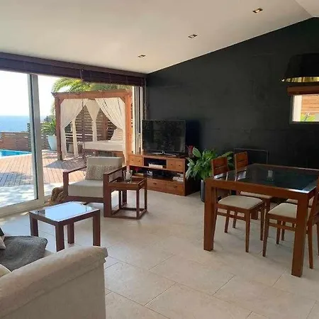 Estilo Mediterraneo A 200 M Playa Con Piscina Villa