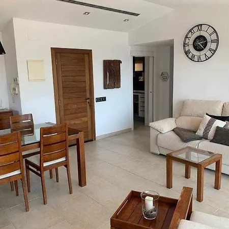 Villa Estilo Mediterraneo A 200 M Playa Con Piscina